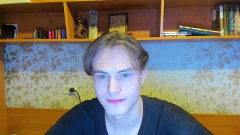 Snapshot of lazaret1k chatting on December 2024 06:09:01 AM Vladi online show from December 2024 06:09:01 AM