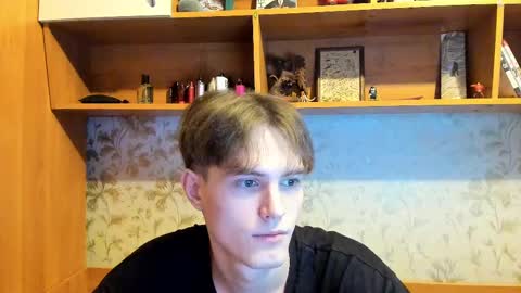 Snapshot of lazaret1k chatting on February 2025 05:11:02 PM Vladi online show from February 2025 05:11:02 PM