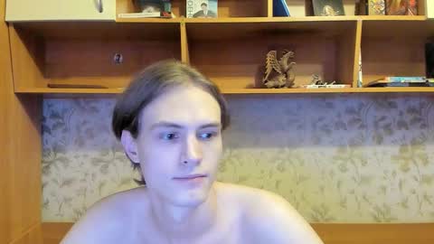 Snapshot of lazaret1k chatting on November 2025 12:21:01 AM Vladi online show from November 2025 12:21:01 AM