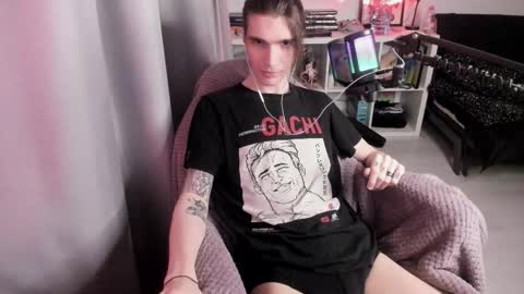 Snapshot of lazy_haze chatting on November 2025 10:53:02 PM Haze aka Slava online show from November 2025 10:53:02 PM