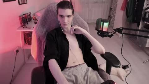 Snapshot of lazy_haze chatting on December 2025 11:46:01 PM Haze aka Slava online show from December 2025 11:46:01 PM