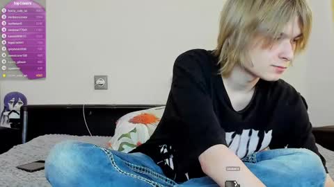 Alex online show from March 2025 05:31:02 AM