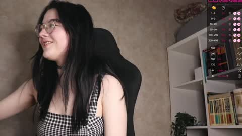 Snapshot of lazynut chatting on December 2024 04:58:02 AM Lisa online show from December 2024 04:58:02 AM