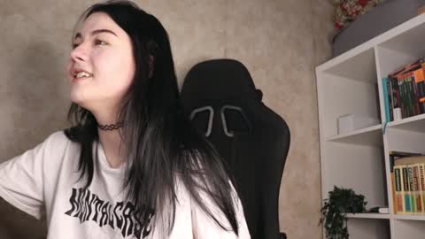 Snapshot of lazynut chatting on January 2025 05:13:02 AM Lisa online show from January 2025 05:13:02 AM