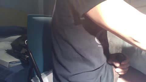 Snapshot of lbfm69 chatting on December 2024 12:50:02 AM LBFM online show from December 2024 12:50:02 AM