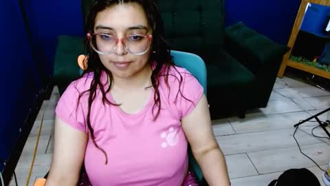 lcherryblossoml online show from September 2025 11:10:02 PM