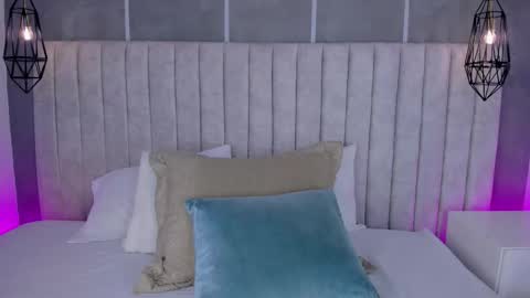 Snapshot of lea_gray chatting on March 2026 06:35:02 PM online show from March 2026 06:35:02 PM