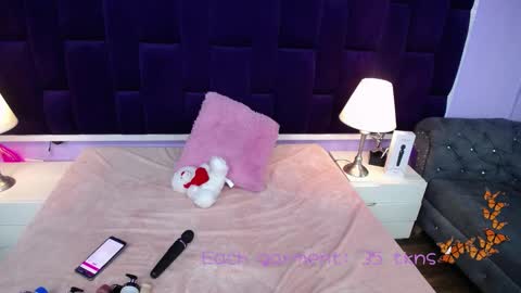 LeaMoreau online show from March 2025 06:13:02 AM