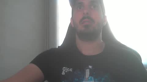 leowolf online show from October 2025 06:05:02 PM