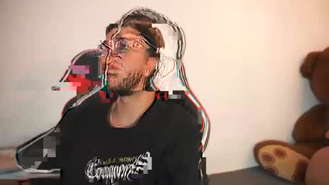 Snapshot of league_of_lovers2 chatting on September 2025 02:02:01 AM Vero Andy and Caius online show from September 2025 02:02:01 AM