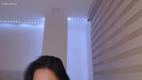 Leah online show from January 2025 10:22:02 AM