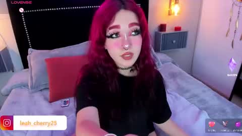 Snapshot of leah_cherry chatting on June 2026 02:24:02 AM Leah online show from June 2026 02:24:02 AM