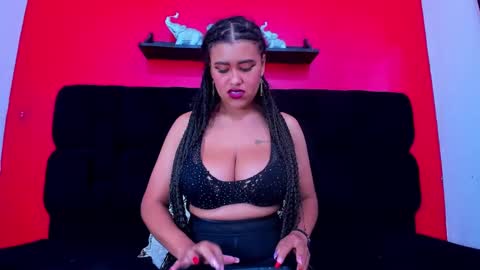 Leah online show from January 2025 03:31:02 AM