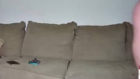 Snapshot of leahjewel chatting on April 2026 10:34:02 PM Leah jewel online show from April 2026 10:34:02 PM