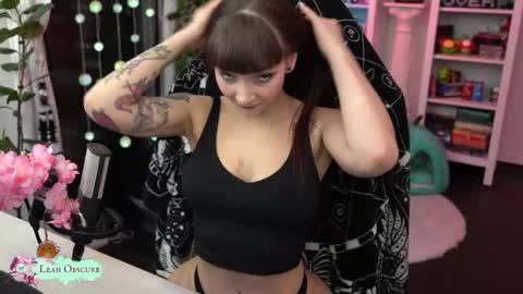 Leah online show from March 2026 08:44:01 PM