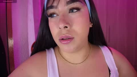 leah online show from November 2025 01:28:01 PM