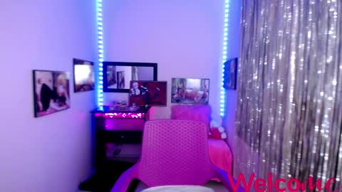 Leandra online show from March 2025 03:52:01 PM