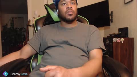 Snapshot of learoy chatting on March 2025 04:49:01 AM Learoy online show from March 2025 04:49:01 AM