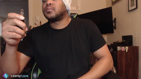 Snapshot of learoy chatting on March 2025 02:51:02 PM Learoy online show from March 2025 02:51:02 PM