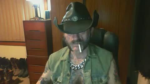 Snapshot of leathergreaser chatting on March 2026 02:31:01 PM leathergreaser online show from March 2026 02:31:01 PM