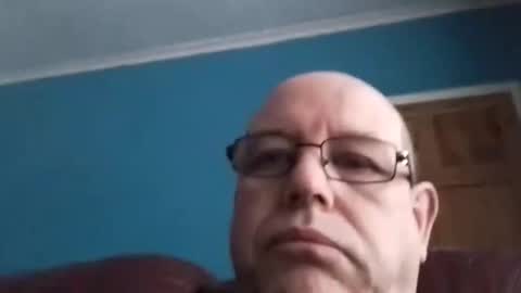 Snapshot of leatherpants68 chatting on October 2025 06:54:01 AM leatherpants68 online show from October 2025 06:54:01 AM