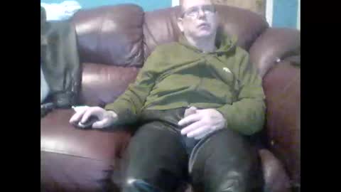 Snapshot of leatherpants68 chatting on October 2025 09:03:02 PM leatherpants68 online show from October 2025 09:03:02 PM
