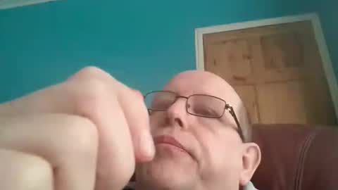 Snapshot of leatherpants68 chatting on November 2025 02:41:01 PM leatherpants68 online show from November 2025 02:41:01 PM