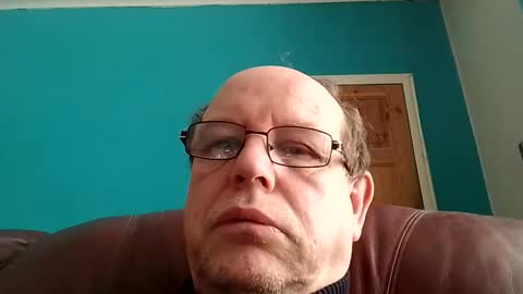 leatherpants68 online show from April 2026 08:31:02 AM