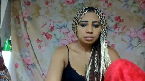 Snapshot of leatianaa chatting on June 2026 07:14:02 PM leatianaa online show from June 2026 07:14:02 PM