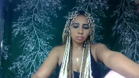 Snapshot of leatianaa chatting on June 2026 01:42:02 PM leatianaa online show from June 2026 01:42:02 PM