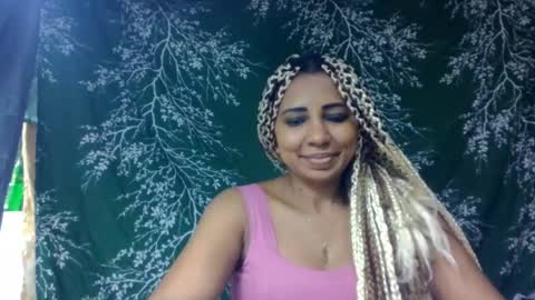 Snapshot of leatianaa chatting on June 2026 03:17:02 PM leatianaa online show from June 2026 03:17:02 PM