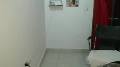 Snapshot of leche2023 chatting on October 2025 09:39:01 PM My love online show from October 2025 09:39:01 PM