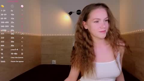 lecsika online show from December 2025 05:29:01 PM