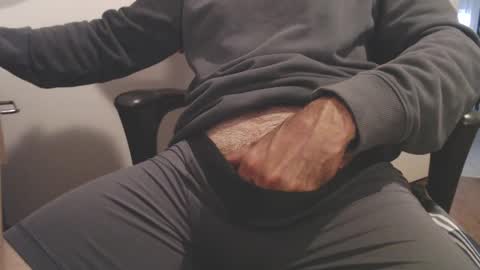 LeDoc  online show from October 2025 12:46:02 AM