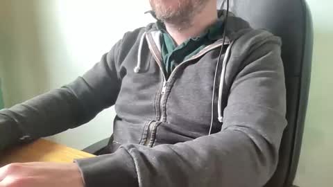 lee_8891 online show from June 2026 11:32:01 AM
