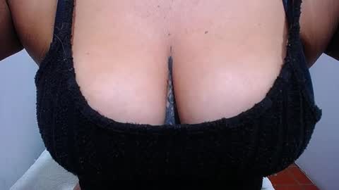 Snapshot of lee_marash chatting on May 2026 12:33:02 PM lee_marash online show from May 2026 12:33:02 PM