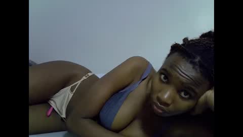Snapshot of lee_shaz chatting on May 2026 02:41:02 AM lee baby online show from May 2026 02:41:02 AM