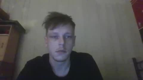 Snapshot of leemanz12 chatting on December 2025 01:04:02 PM leemanz12 online show from December 2025 01:04:02 PM