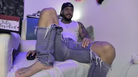 Snapshot of leenar_key chatting on January 2025 02:21:02 AM leenar_key online show from January 2025 02:21:02 AM