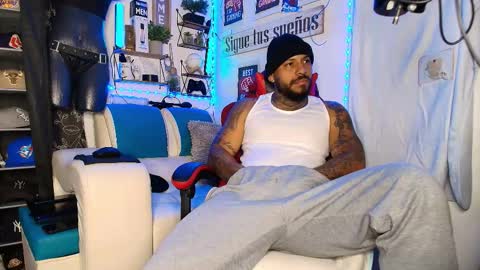 Snapshot of leenar_key chatting on March 2026 10:32:02 AM leenar_key online show from March 2026 10:32:02 AM