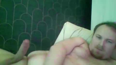 Snapshot of leeuwarder12 chatting on December 2025 07:53:02 PM leeuwarder12 online show from December 2025 07:53:02 PM