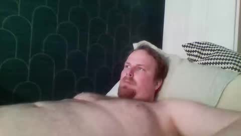 Snapshot of leeuwarder12 chatting on April 2026 02:52:02 PM leeuwarder12 online show from April 2026 02:52:02 PM