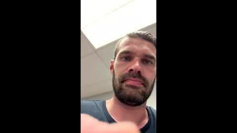 Snapshot of leexxx_69 chatting on October 2025 09:38:01 PM leexxx_69 online show from October 2025 09:38:01 PM