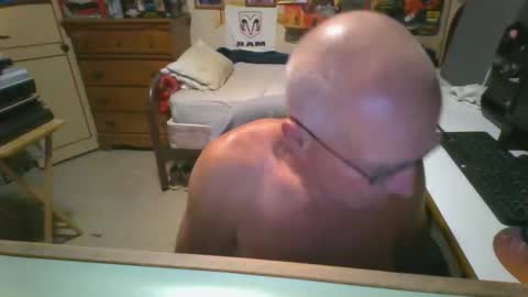 Snapshot of leezamm1132 chatting on April 2026 02:48:01 AM leezamm1132 online show from April 2026 02:48:01 AM