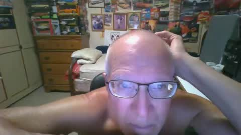 Snapshot of leezamm1132 chatting on May 2026 01:35:01 AM leezamm1132 online show from May 2026 01:35:01 AM
