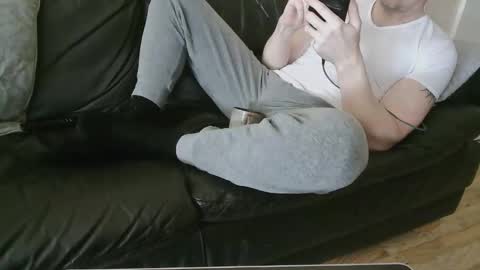 UK lover online show from April 2026 03:23:01 PM