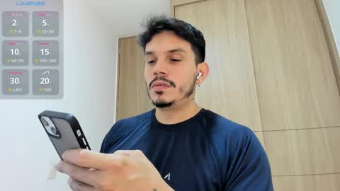 Alejandro online show from November 2025 10:48:02 AM