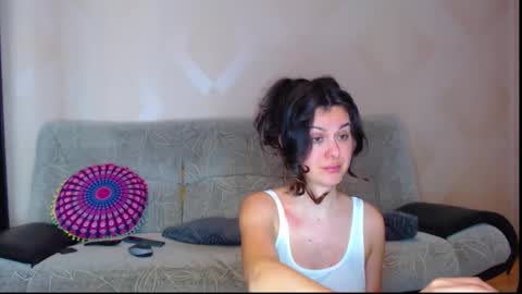 Snapshot of legslover98 chatting on February 2026 04:08:01 AM Magda online show from February 2026 04:08:01 AM