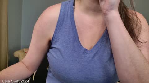 Leia Swift online show from January 2025 12:57:02 PM