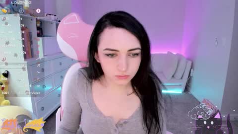 Snapshot of leighlalove chatting on October 2025 11:52:02 PM Leighla online show from October 2025 11:52:02 PM